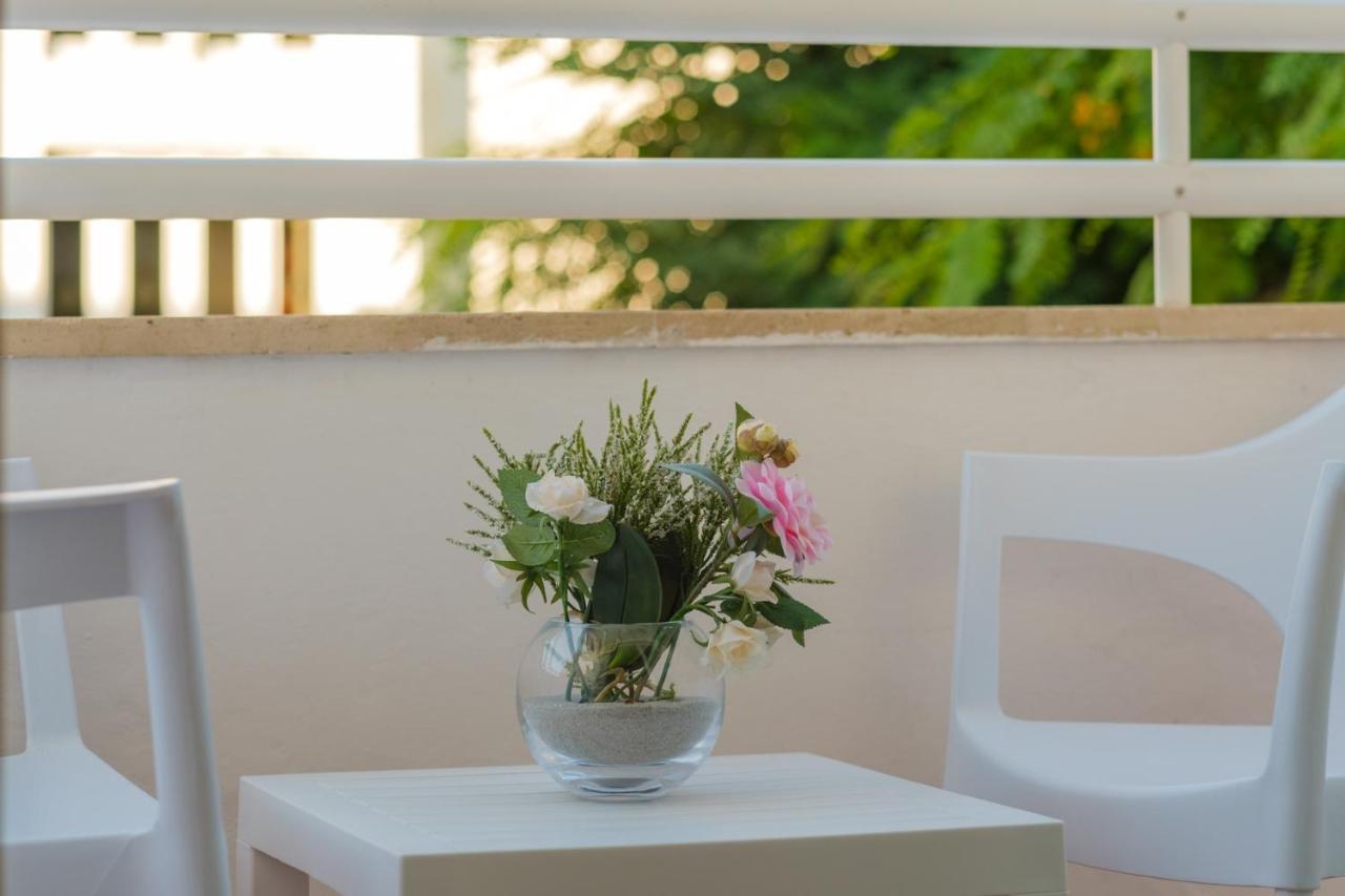 Iroco Hostal Cala D´Or Eksteriør bilde